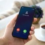 iPhone klingelt mit eigenem Klingelton.