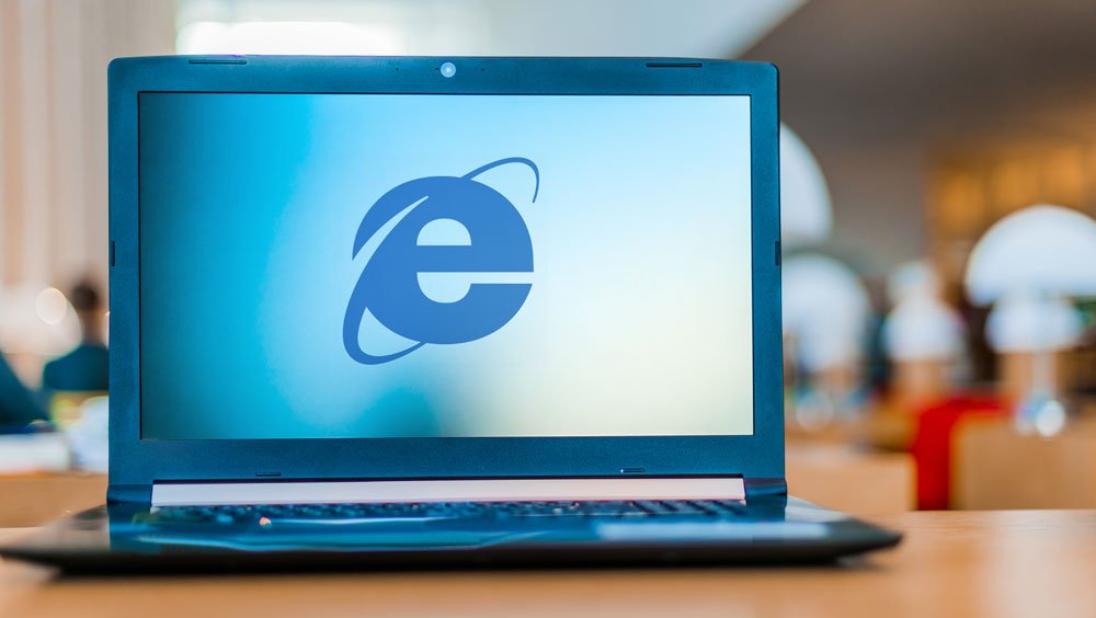 Computer mit Internet Explorer 9.