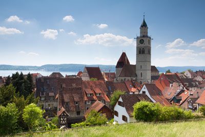 © Alexander Schnurer - Fotolia.com Altstadt von Überlingen mit St. Nikolaus Münster