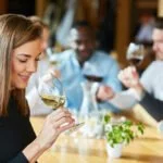 Eigene Weinverkostung organisieren: Tipps
